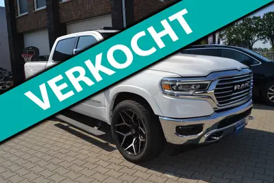 Dodge Ram 1500 5.7 V8 Crew Cab Limited longhorn met panorama uit 2022