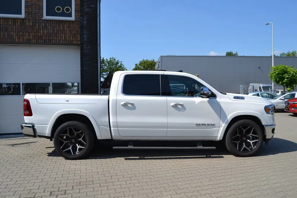 Dodge Ram 1500 5.7 V8 Crew Cab Limited longhorn met panorama uit 2022, foto 14