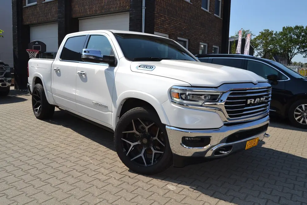 Dodge Ram 1500 5.7 V8 Crew Cab Limited longhorn met panorama uit 2022, foto 8