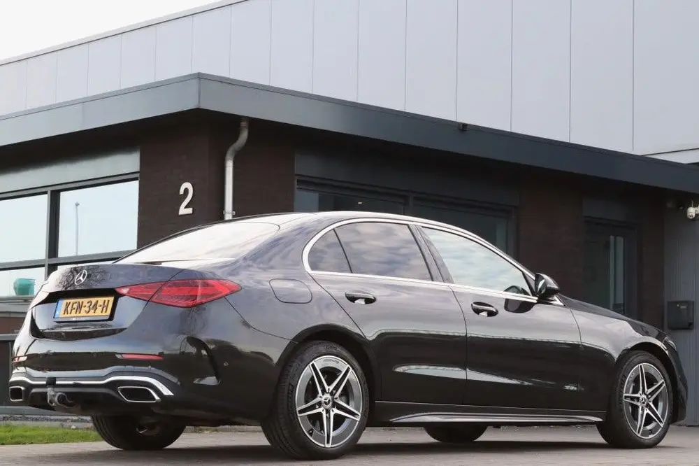 Mercedes-Benz C-Klasse 300 e AMG Line 115km Elektrisch Trekh uit 2024, foto 3