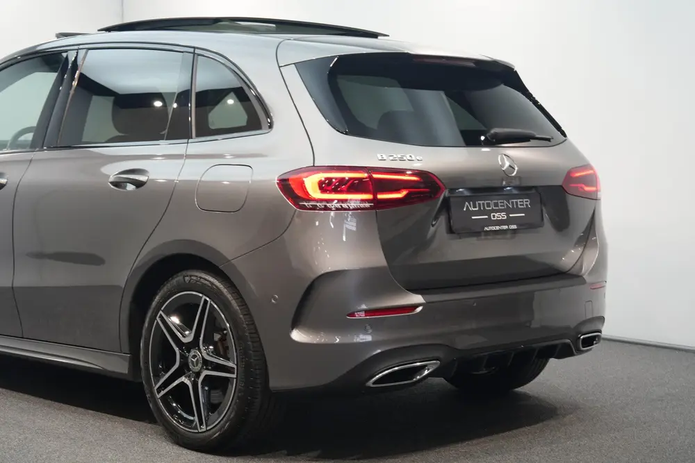 Mercedes-Benz B-Klasse 250 e AMG ✅ PANO ✅ ADAP.CRUISE uit 2021, foto 8