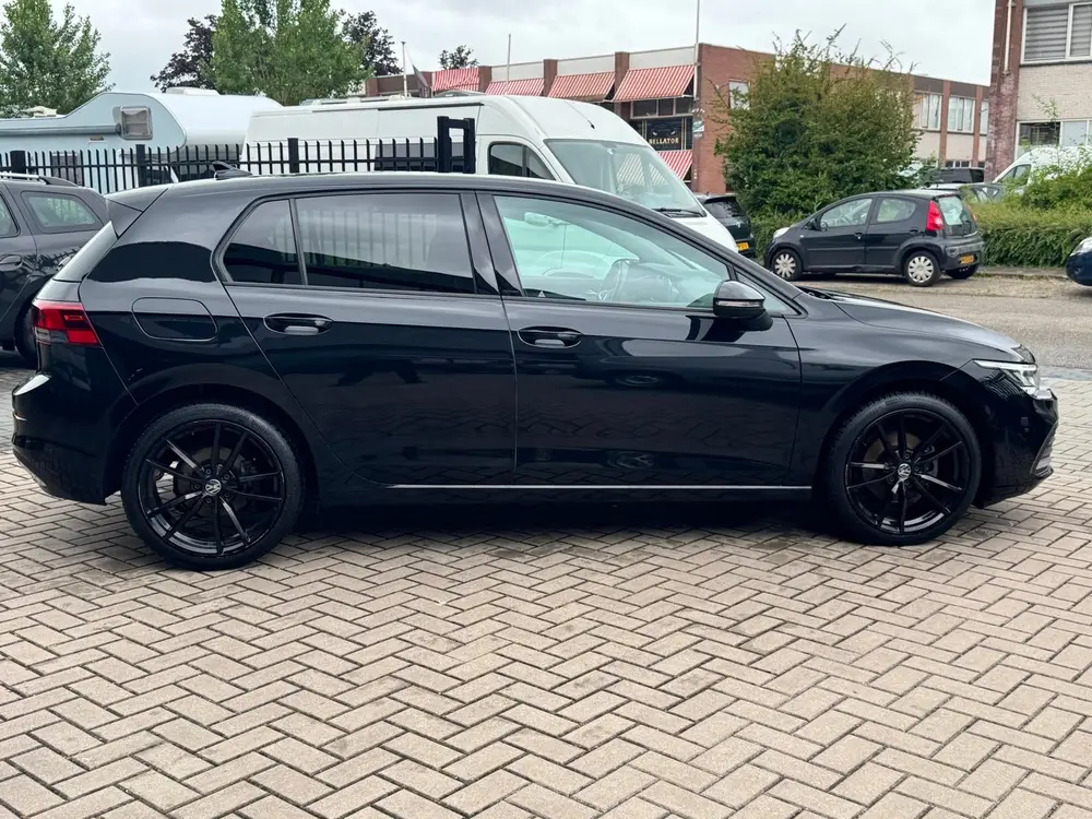 Volkswagen Golf 1.5 TSI Style | ALL-SEASON BANDEN | Met o.a. uit 2021, foto 9