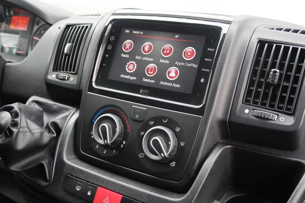 Peugeot Boxer 2.2 BlueHDi 165 L4H3 CAMERA uit 2023, foto 7