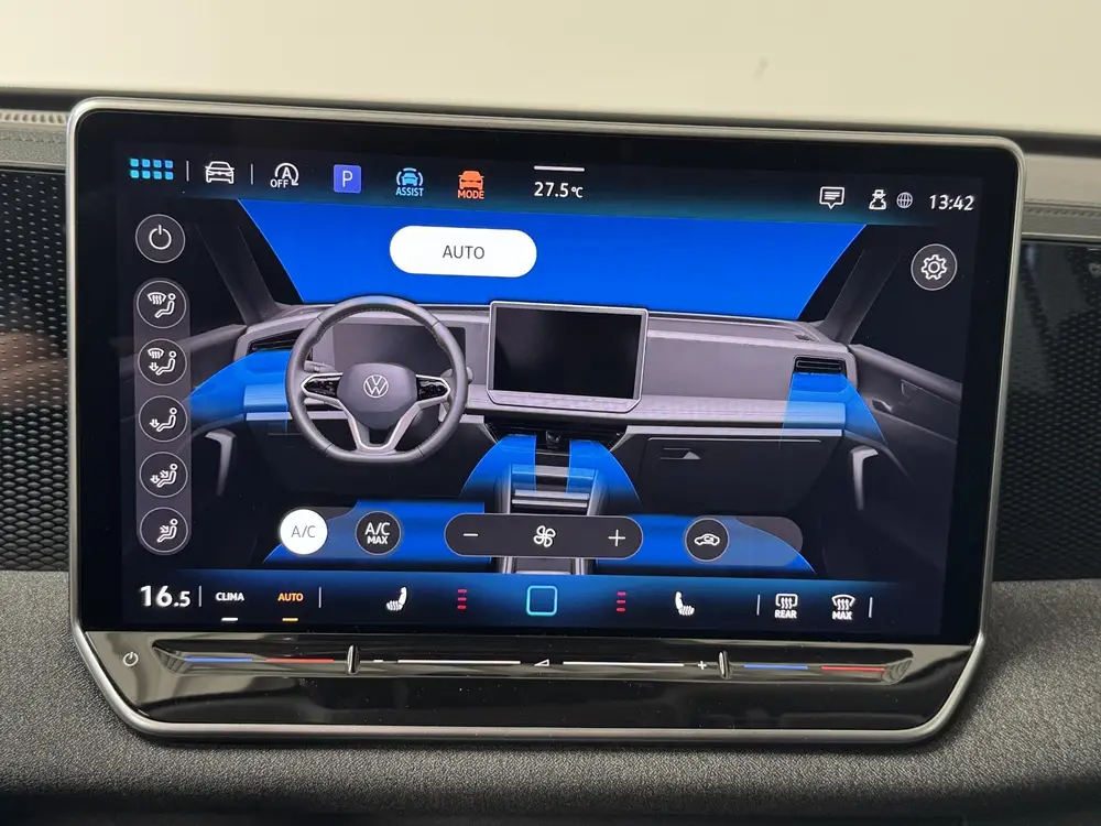 Volkswagen Tiguan 1.5 eTSI | Navigatie | Camera | Stoelverwa uit 2024, foto 12