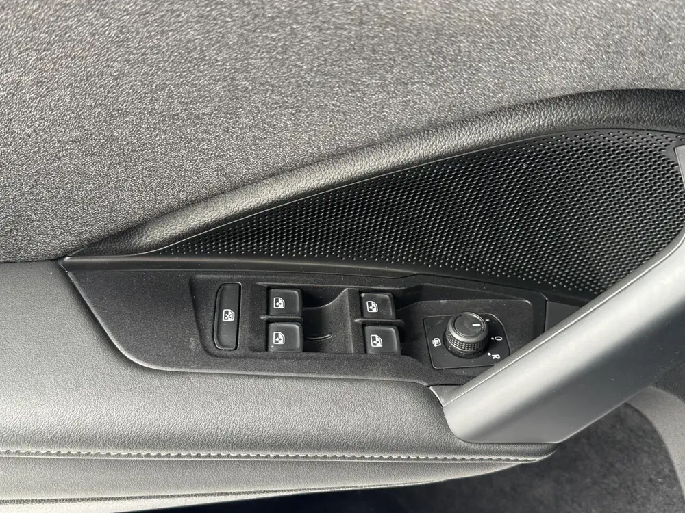 Volkswagen Tiguan 1.5 eTSI | Navigatie | Camera | Stoelverwa uit 2024, foto 18