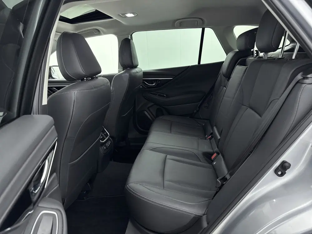 Subaru Outback 2.5i Premium // TREKHAAK // SCHUIFKANTELDAK uit 2021, foto 4
