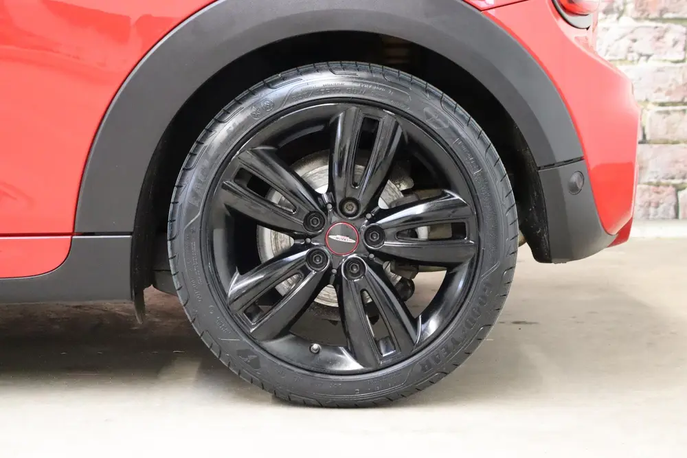 Mini Hatchback Cooper S Knightsbridge Edition Automaat 3 uit 2019, foto 10