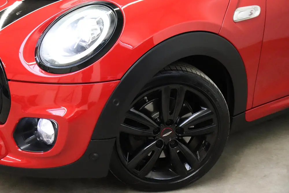 Mini Hatchback Cooper S Knightsbridge Edition Automaat 3 uit 2019, foto 8