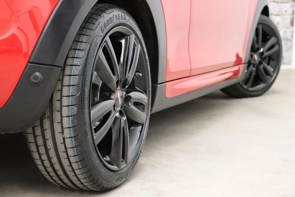 Mini Hatchback Cooper S Knightsbridge Edition Automaat 3 uit 2019, foto 9