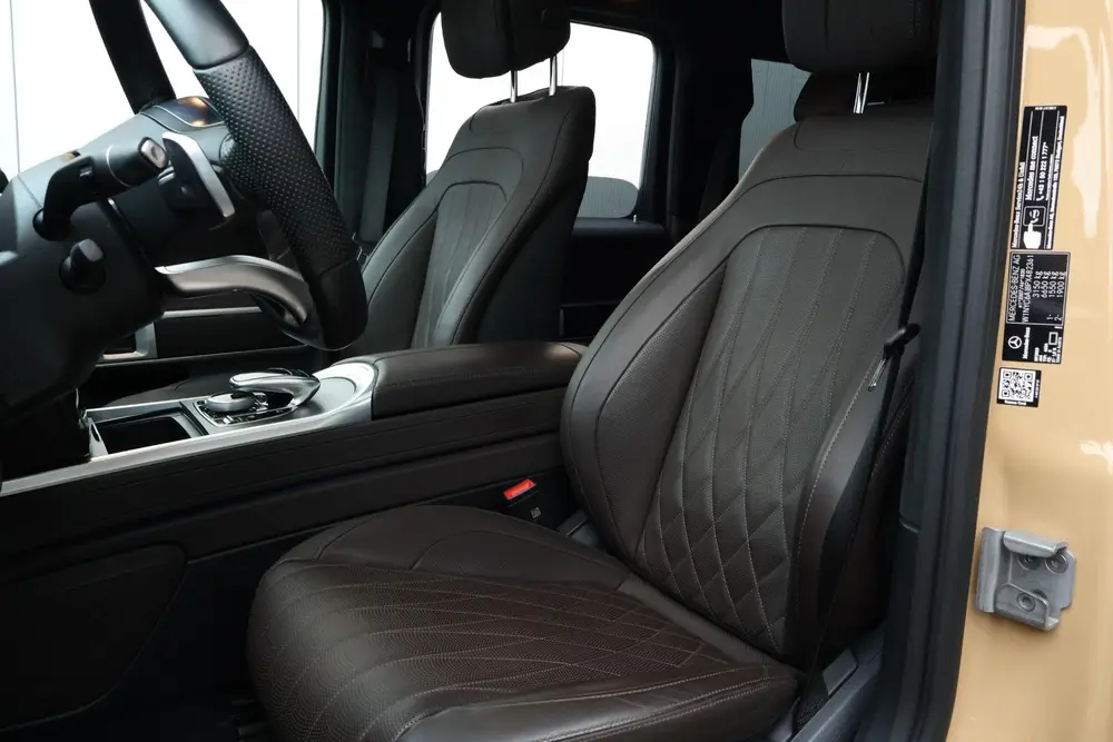 Mercedes-Benz G-Klasse 500 uit 2023, foto 10