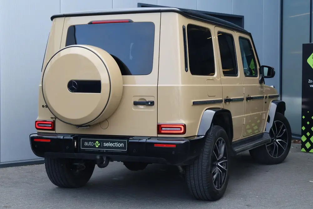 Mercedes-Benz G-Klasse 500 uit 2023, foto 2