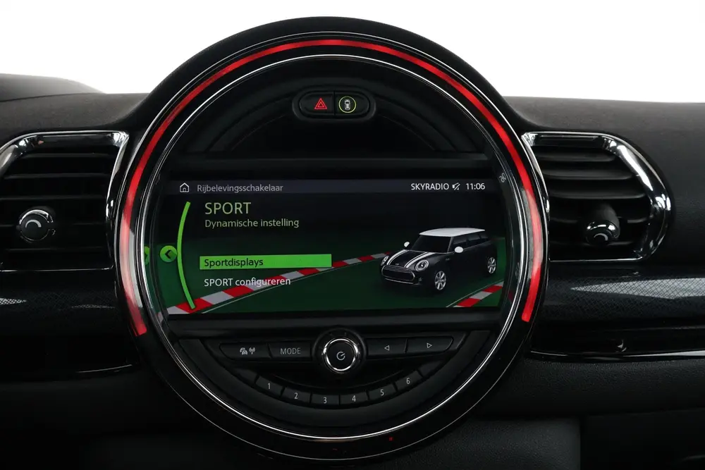 Mini Clubman 2.0 JCW ALL4 Chili uit 2019, foto 20
