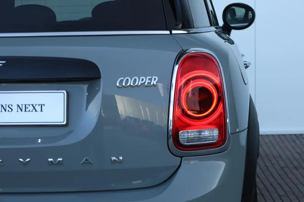 Mini Countryman 1.5 Cooper Business Edition Comfort Access/ uit 2019, foto 16