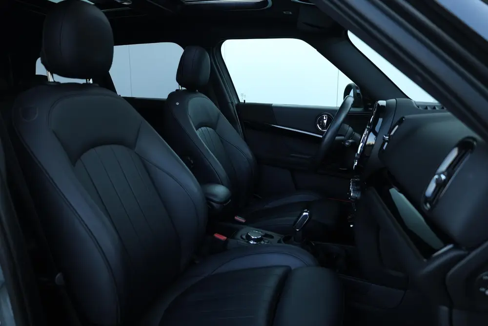 Mini Countryman 1.5 Cooper Business Edition Comfort Access/ uit 2019, foto 17