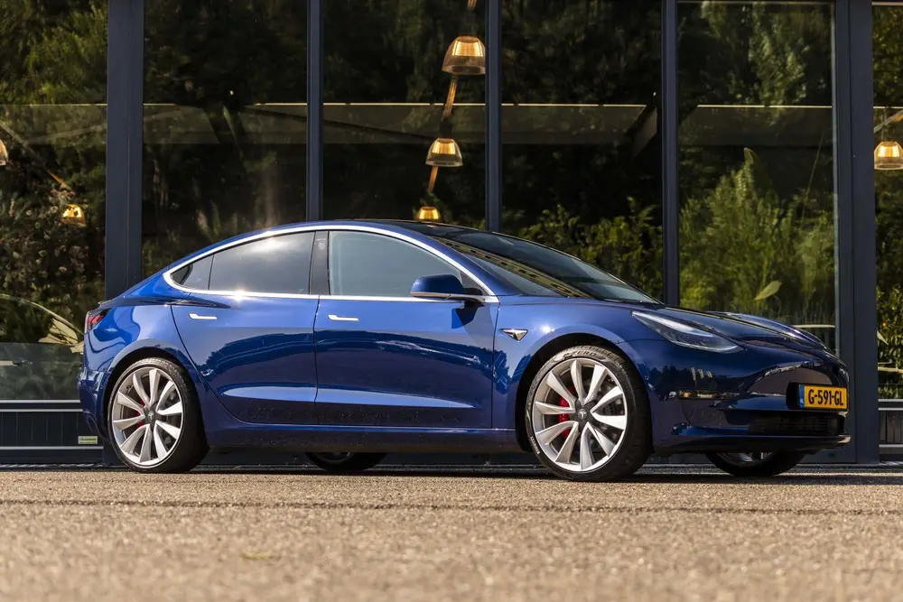 Tesla Model 3 Performance AWD 75 kWh SOH 85.8% (bj 2019) uit 2019
