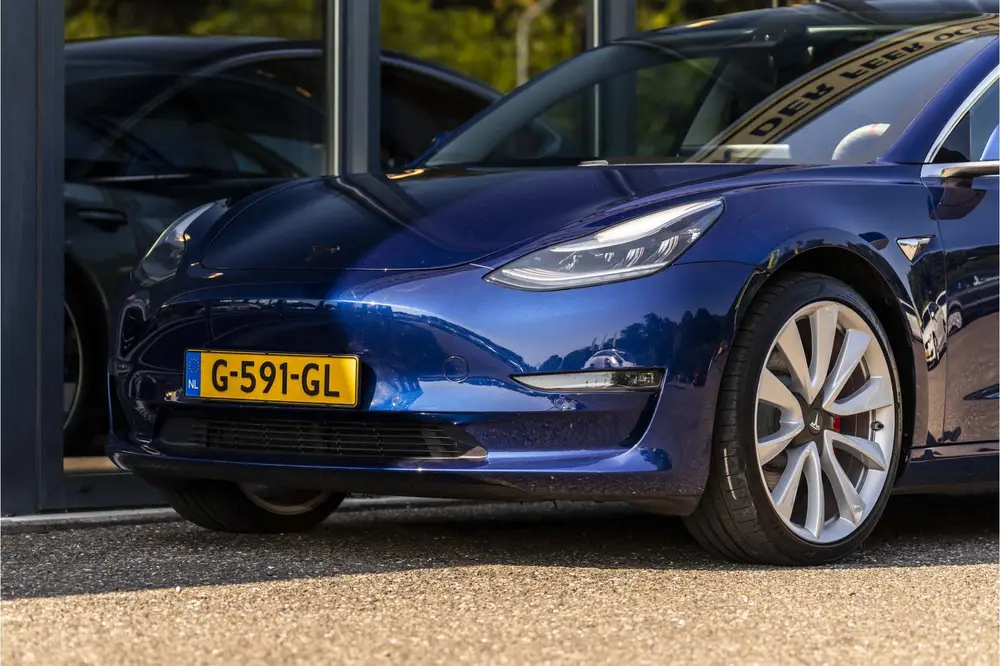 Tesla Model 3 Performance AWD 75 kWh SOH 85.8% (bj 2019) uit 2019, foto 11
