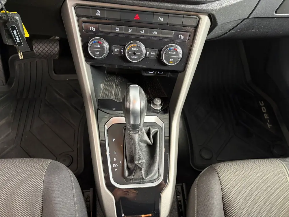 Volkswagen T-Roc 1.5 TSI Sport. Trekhaak 20´´ (bj 2022) uit 2022, foto 16