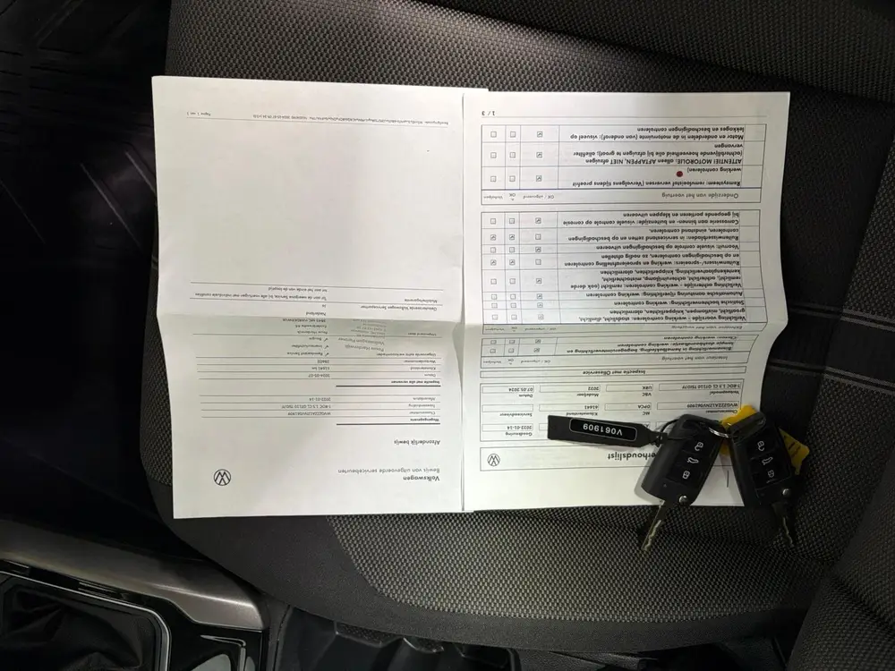 Volkswagen T-Roc 1.5 TSI Sport. Trekhaak 20´´ (bj 2022) uit 2022, foto 3