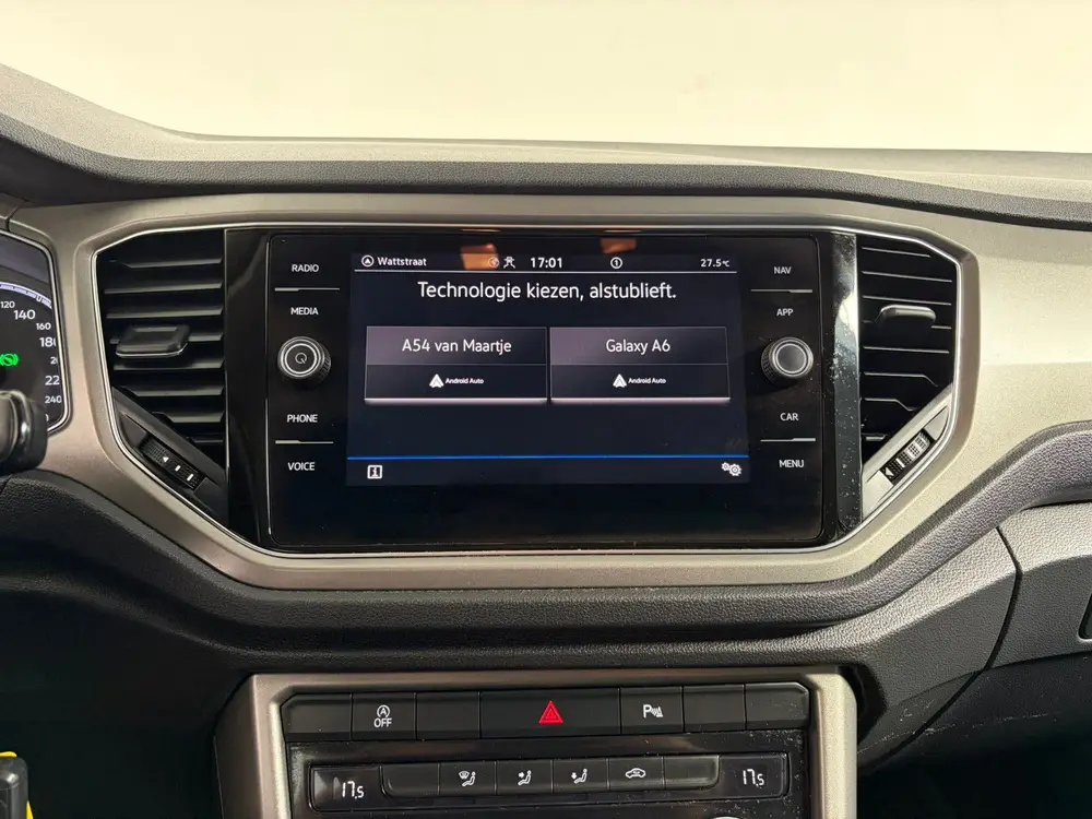 Volkswagen T-Roc 1.5 TSI Sport. Trekhaak 20´´ (bj 2022) uit 2022, foto 9