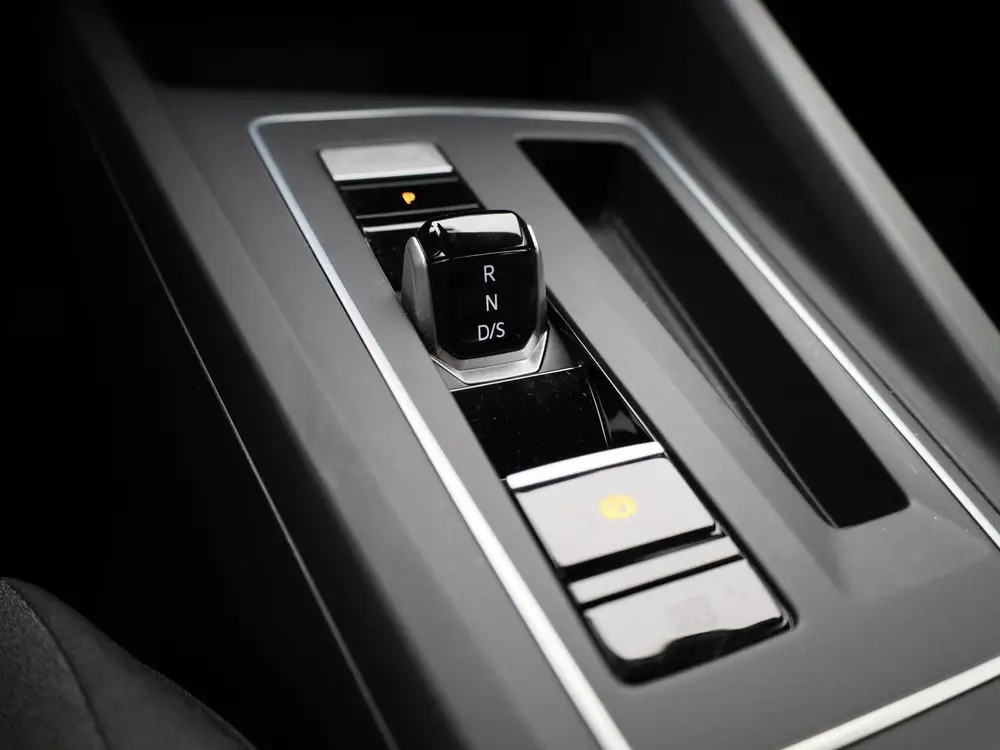 Volkswagen Golf 1.5 eHybrid Life Edition | Automaat | Naviga uit 2025, foto 19