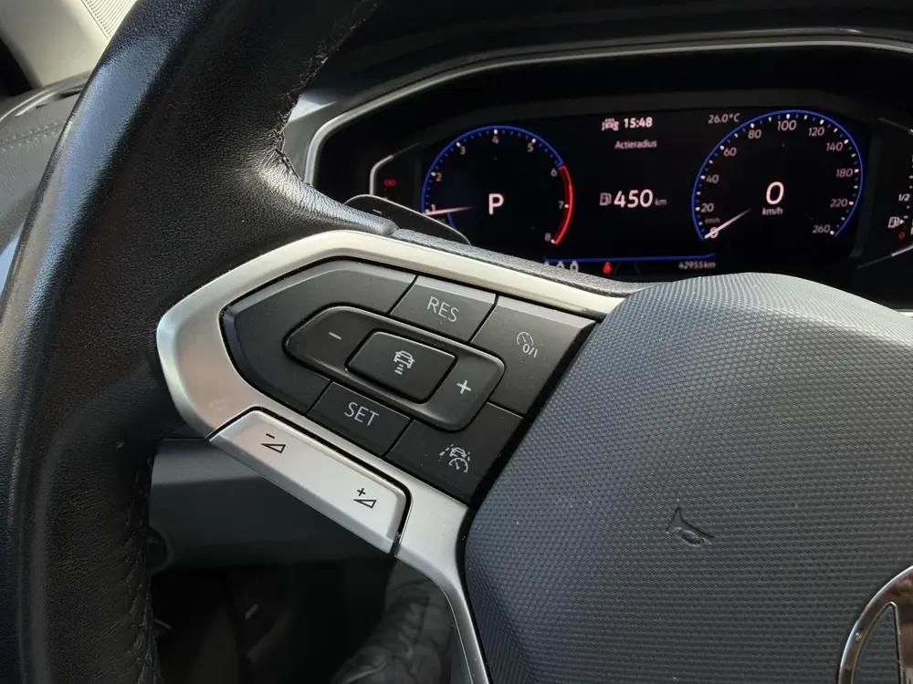 Volkswagen T-Roc 1.5 TSI R-Line Business Trekhaak Camera nav uit 2023, foto 12