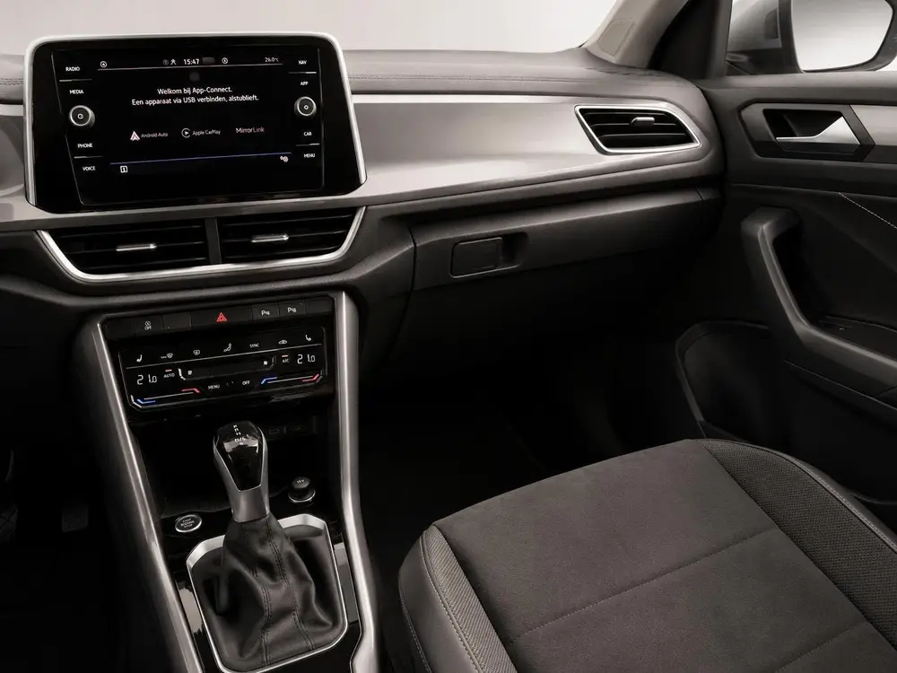 Volkswagen T-Roc 1.5 TSI R-Line Business Trekhaak Camera nav uit 2023, foto 15