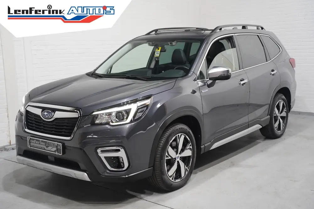 Subaru Forester 2.0i e-BOXER First Edition Leder Apple Carpl uit 2021