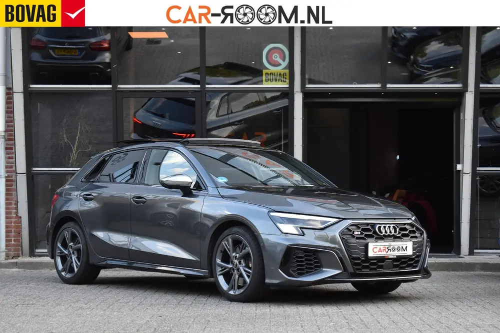 Audi A3 2.0 TFSI S3 quattro Pano Massage Keyless L uit 2023