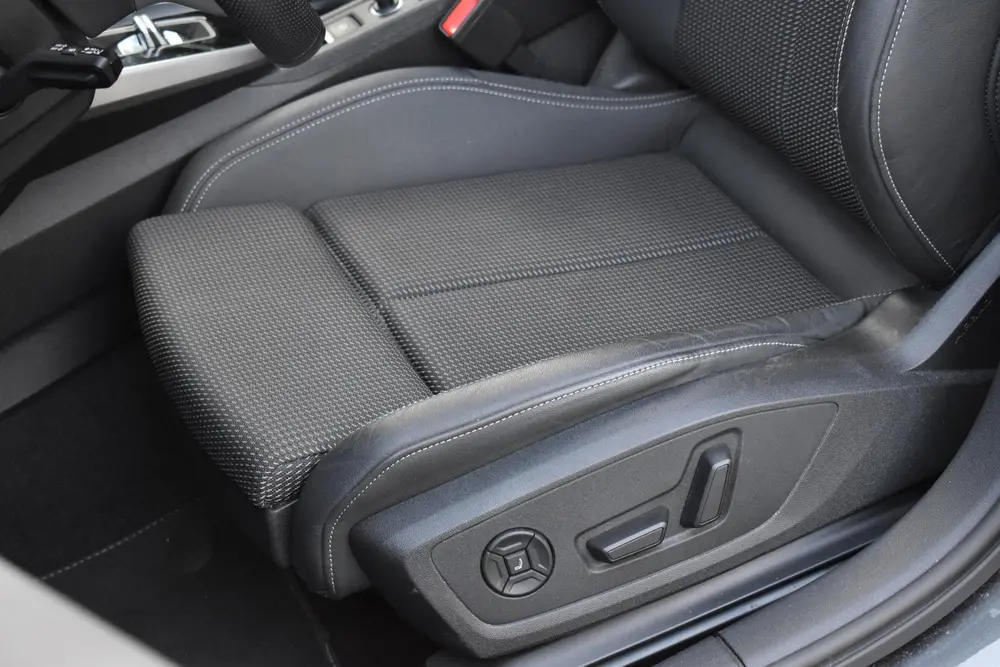 Audi A3 2.0 TFSI S3 quattro Pano Massage Keyless L uit 2023, foto 12