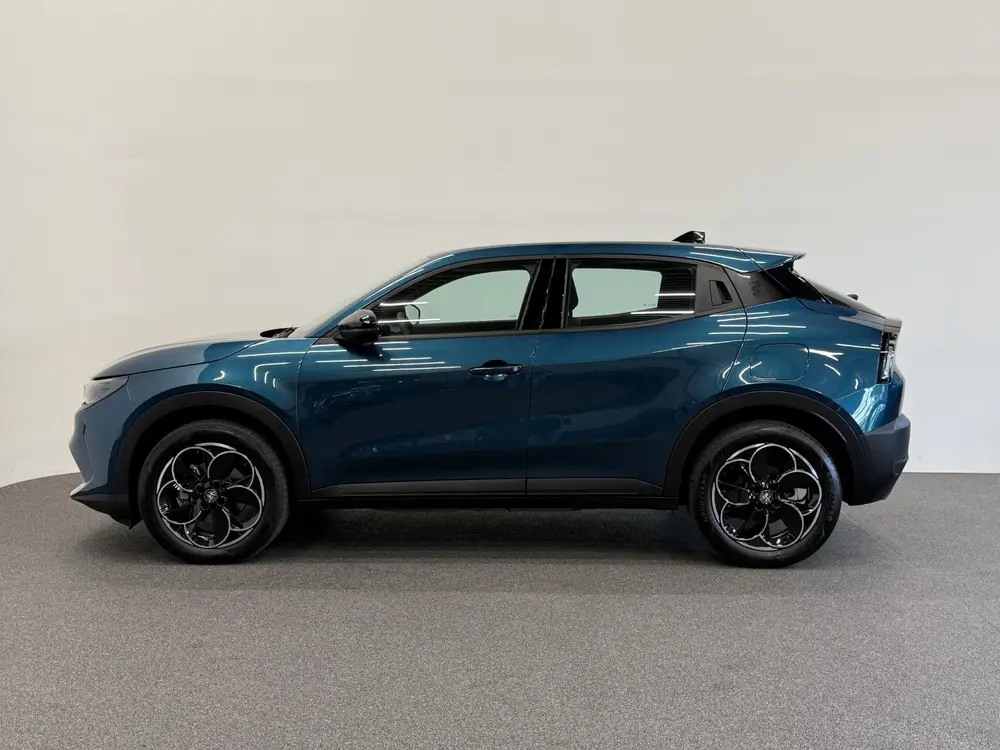 Alfa Romeo Junior Elettrica Automaat 156PK Adaptieve Cruise uit 2025, foto 9