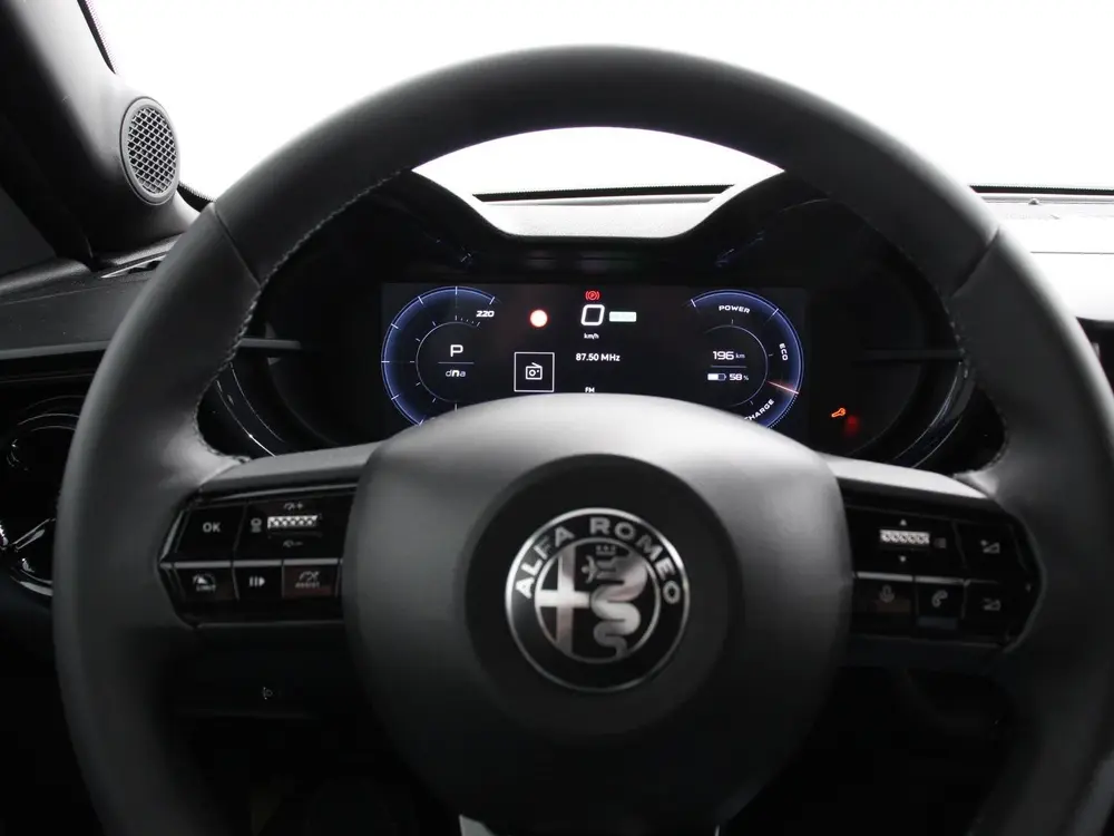 Alfa Romeo Junior Elettrica Automaat 156PK Adaptieve Cruise uit 2025, foto 12