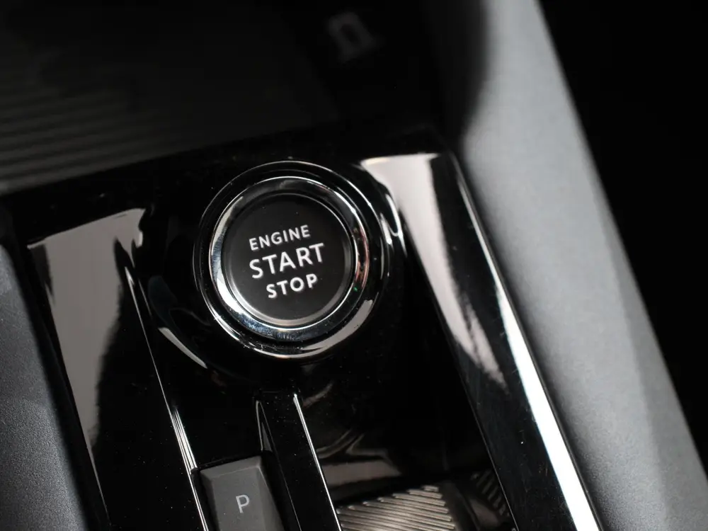 Alfa Romeo Junior Elettrica Automaat 156PK Adaptieve Cruise uit 2025, foto 19