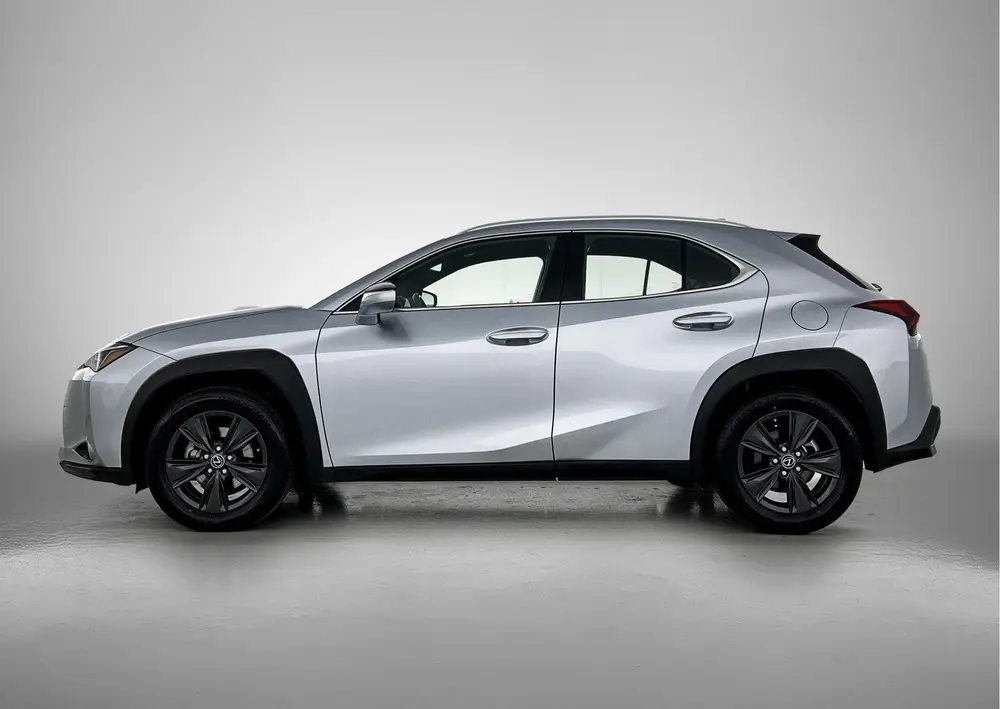 Lexus UX 250h Urban Line uit 2024, foto 3