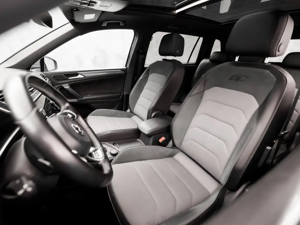 Volkswagen Tiguan Allspace 2.0 TSI 4Motion R-Line 7 Persoons uit 2020, foto 17