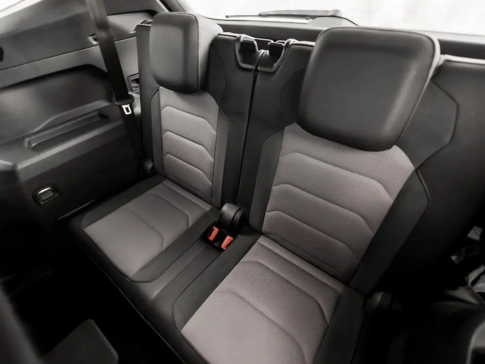 Volkswagen Tiguan Allspace 2.0 TSI 4Motion R-Line 7 Persoons uit 2020, foto 19