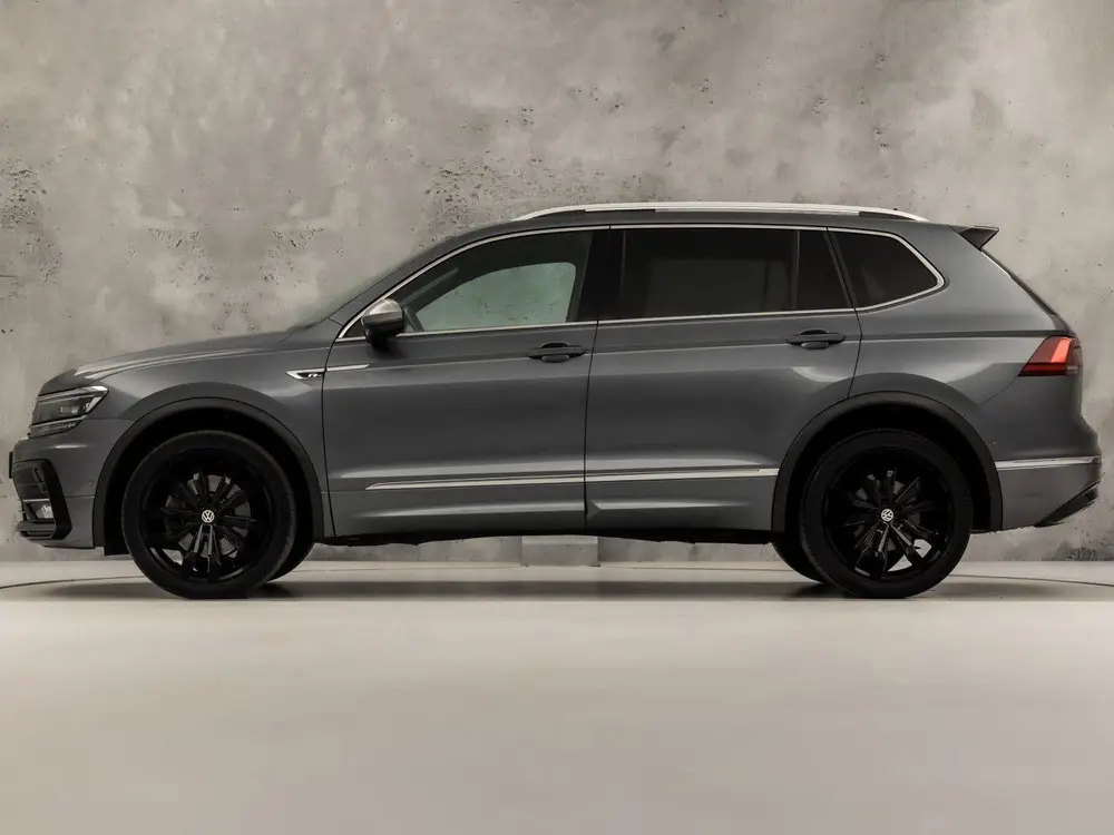 Volkswagen Tiguan Allspace 2.0 TSI 4Motion R-Line 7 Persoons uit 2020, foto 2