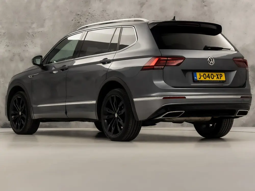 Volkswagen Tiguan Allspace 2.0 TSI 4Motion R-Line 7 Persoons uit 2020, foto 3