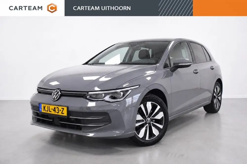 Volkswagen Golf 1.5 TSI GOAL Edition, FULL OPTIONS, ALL SEAS uit 2025