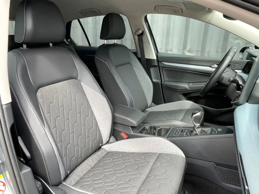 Volkswagen Golf 1.5 TSI GOAL Edition, FULL OPTIONS, ALL SEAS uit 2025, foto 16