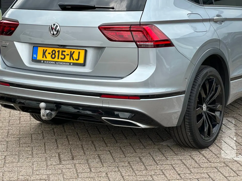 Volkswagen Tiguan Allspace 1.5 TSI Highline Business R 7p/PA uit 2021, foto 11