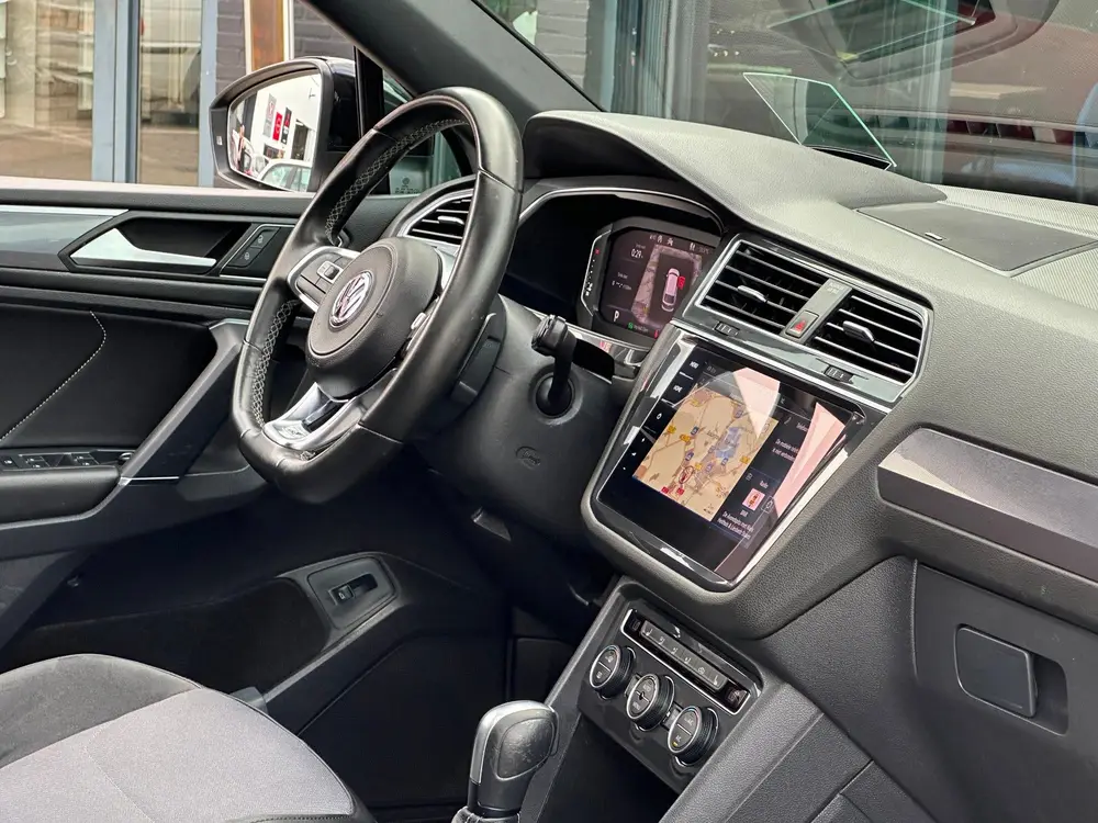 Volkswagen Tiguan Allspace 1.5 TSI Highline Business R 7p/PA uit 2021, foto 4