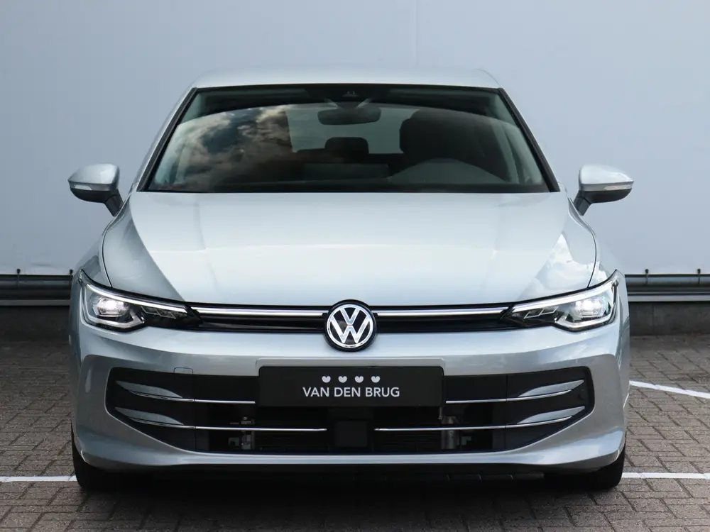 Volkswagen Golf 1.5 eHybrid Style Edition | Adaptive Cruise uit 2025, foto 2