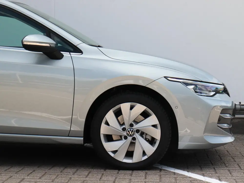 Volkswagen Golf 1.5 eHybrid Style Edition | Adaptive Cruise uit 2025, foto 4