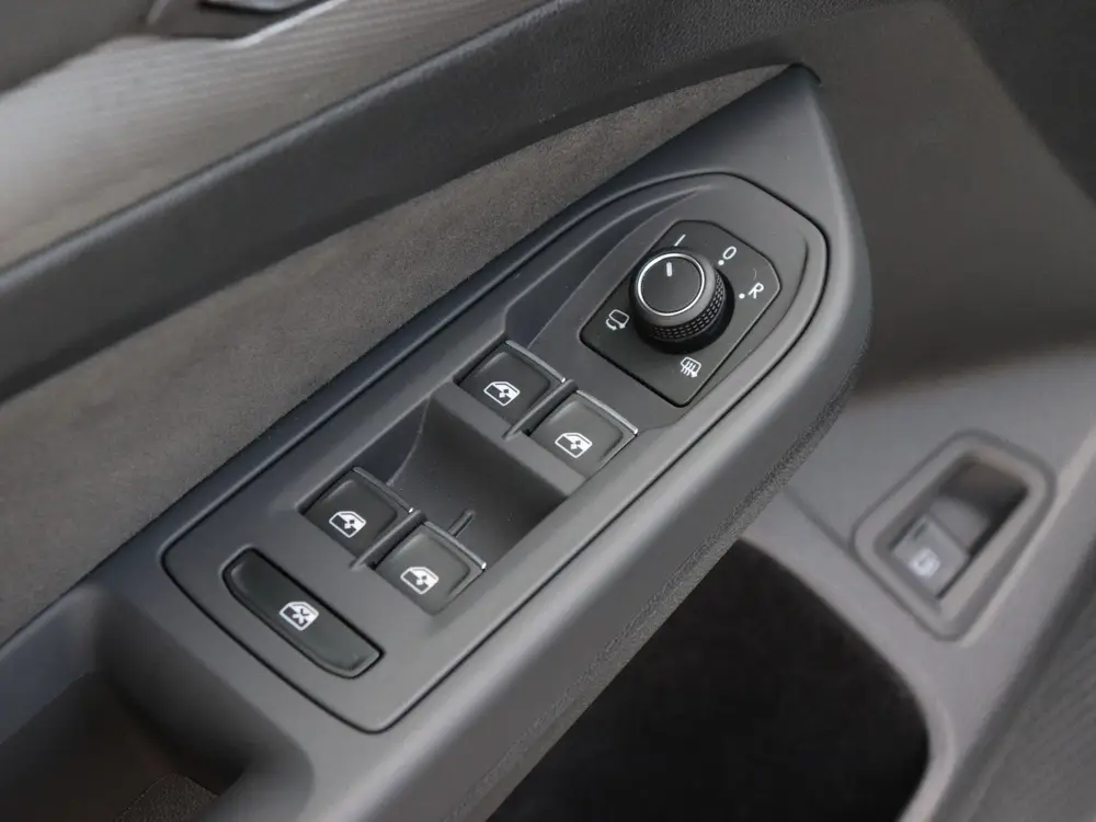 Volkswagen Golf 1.5 eHybrid Style Edition | Adaptive Cruise uit 2025, foto 7