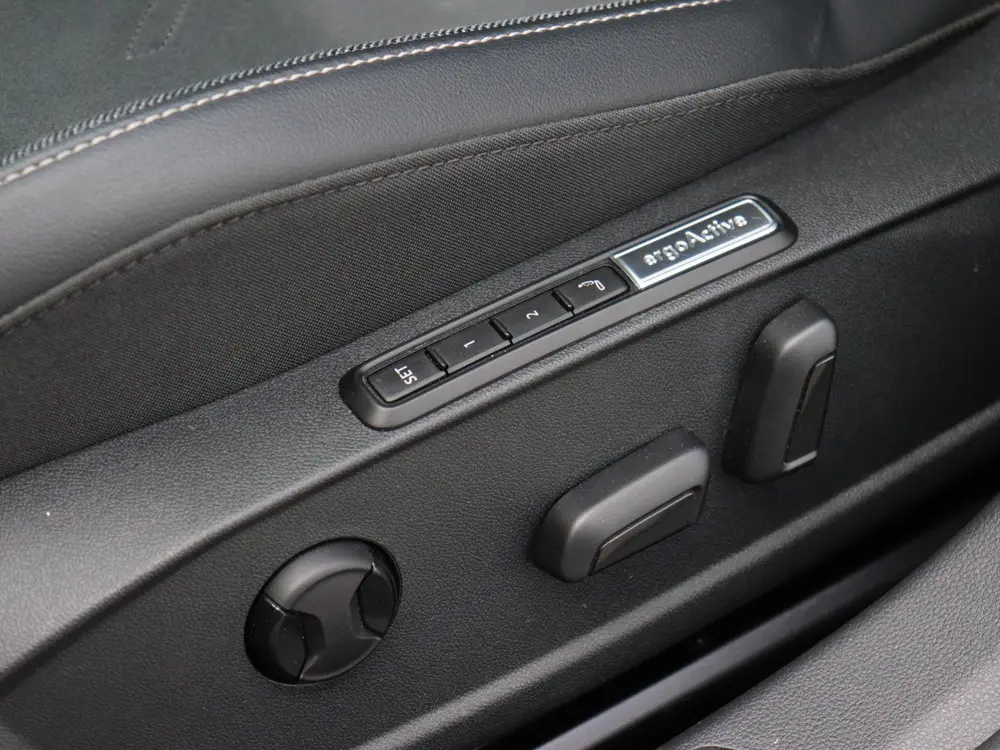 Volkswagen Golf 1.5 eHybrid Style Edition | Adaptive Cruise uit 2025, foto 9