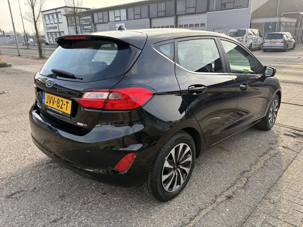 Ford Fiesta 1.0 EcoBoost Hybrid Titanium (bj 2023) uit 2023, foto 7