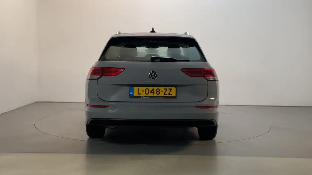 Volkswagen Golf Variant 1.5 TSI Life Business Sfeerverlichti uit 2021, foto 10