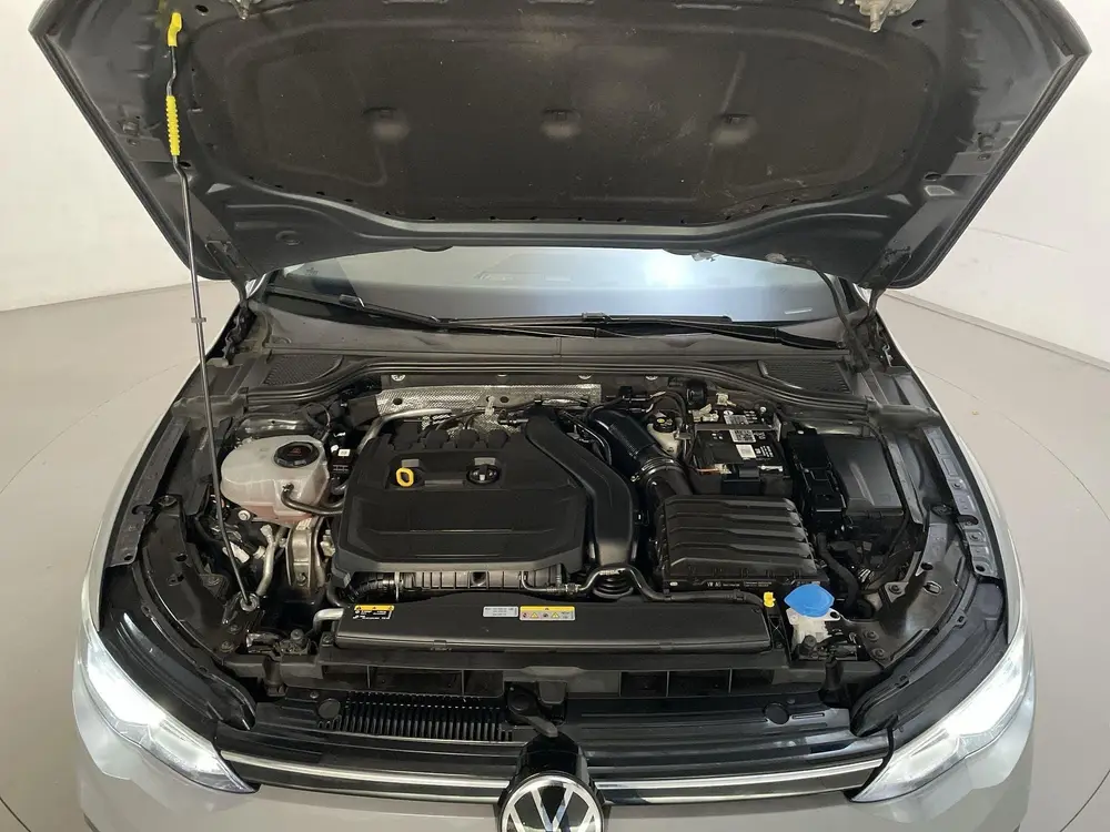 Volkswagen Golf Variant 1.5 TSI Life Business Sfeerverlichti uit 2021, foto 17