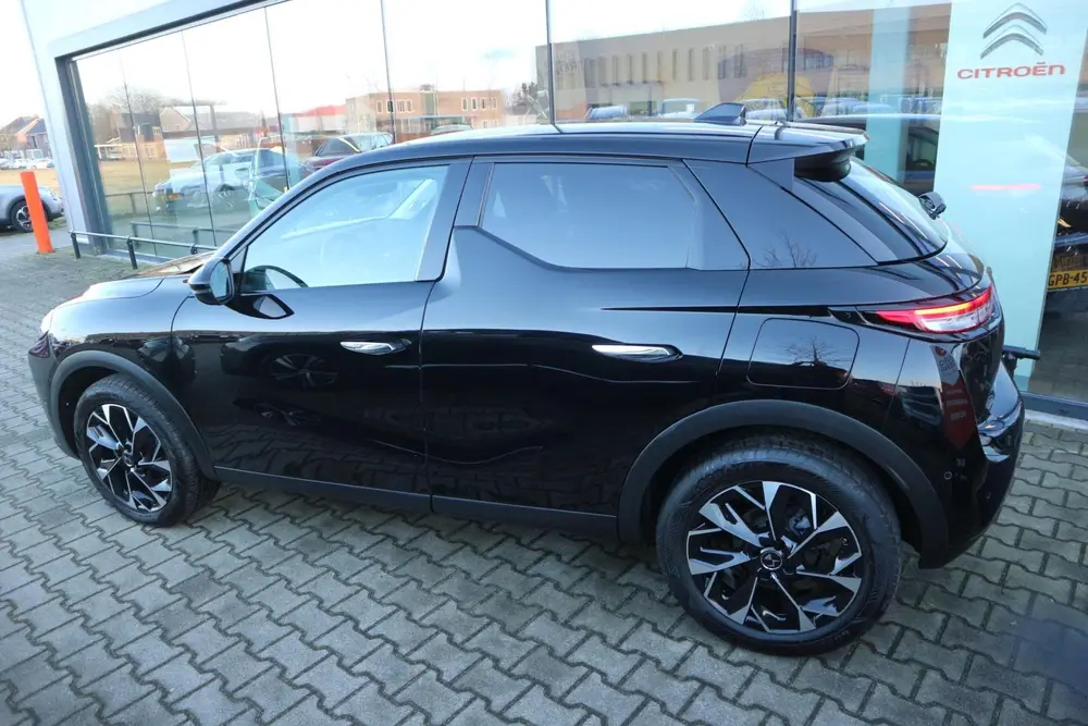 DS Automobiles DS 3 DS 3 1.2 PureTech Opéra AUTOMAAT NAVI 360 uit 2024, foto 3