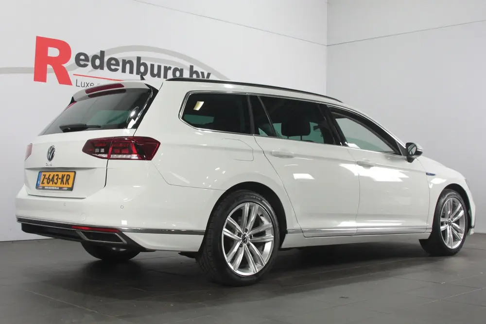 Volkswagen Passat Variant 1.4 TSI PHEV GTE Business - Carpla uit 2020, foto 2